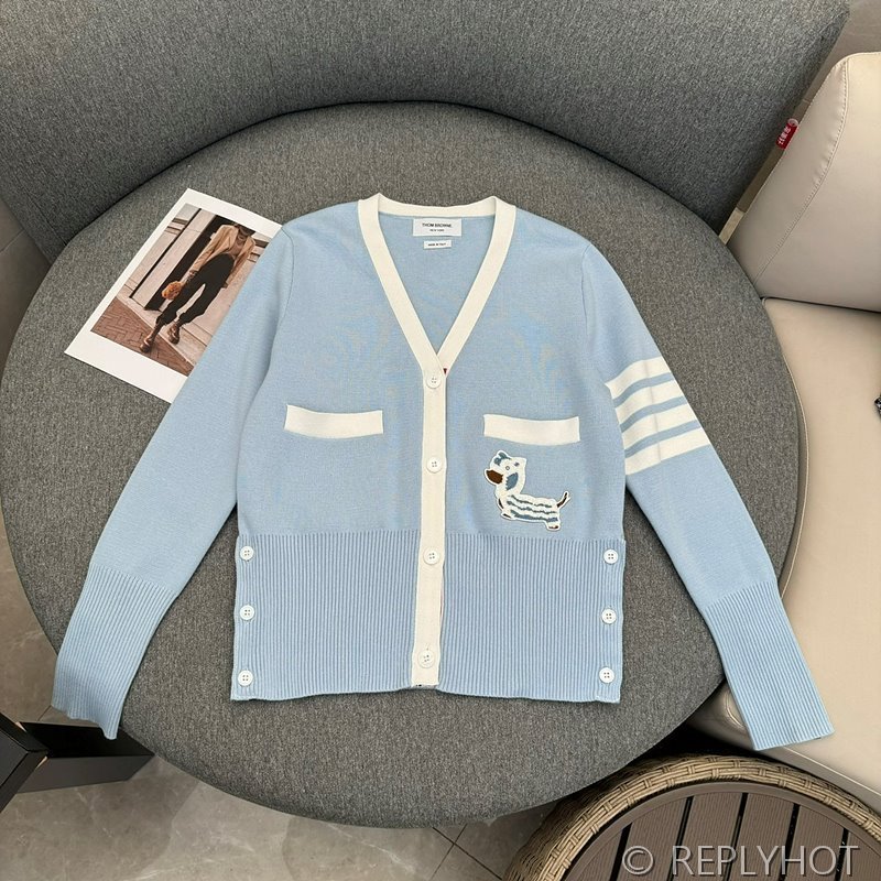 톰브라운 브이넥 니트 가디건