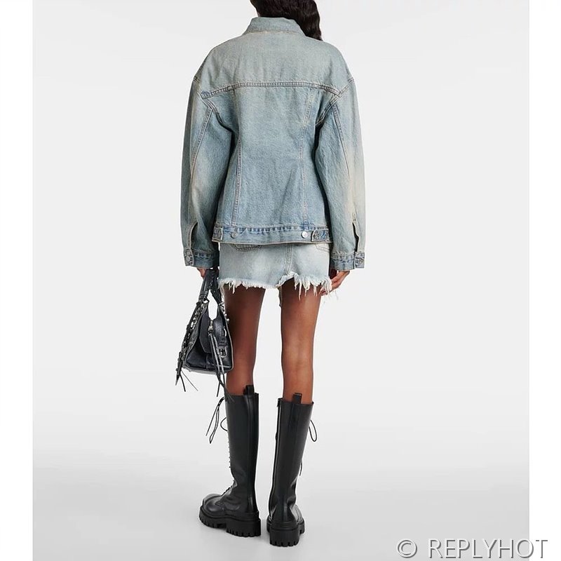 발렌시아가 뉴 웨이스트 실루엣 워싱 데님 자켓
