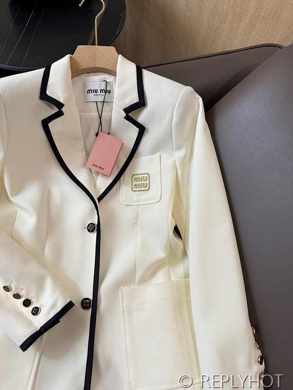 미우미우 레터 자수 블레이저 2color