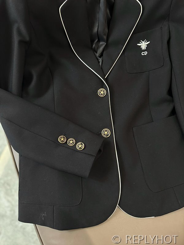 디올 자수 블레이저