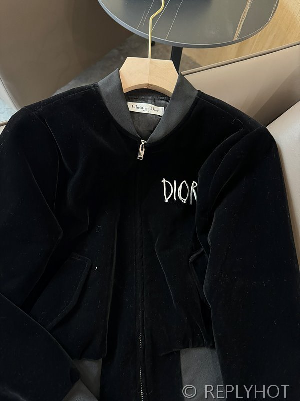 디올 벨벳 로고자수 자켓