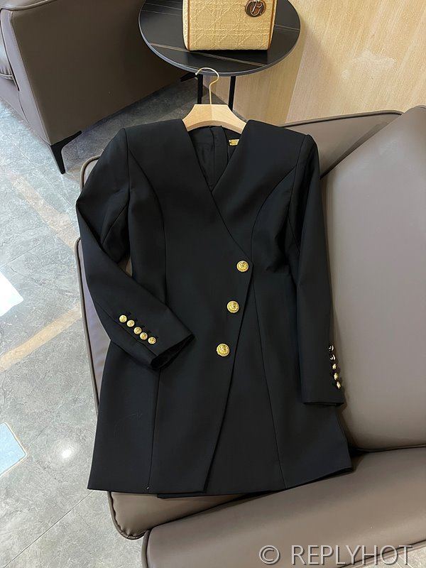 발망 블랙 골드 버클 울 패브릭 롱 코트 드레스