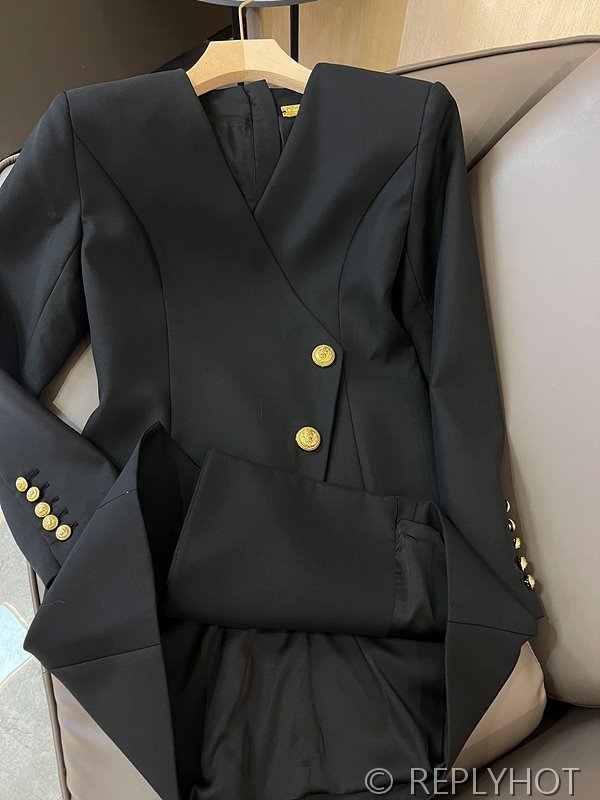 발망 블랙 골드 버클 울 패브릭 롱 코트 드레스