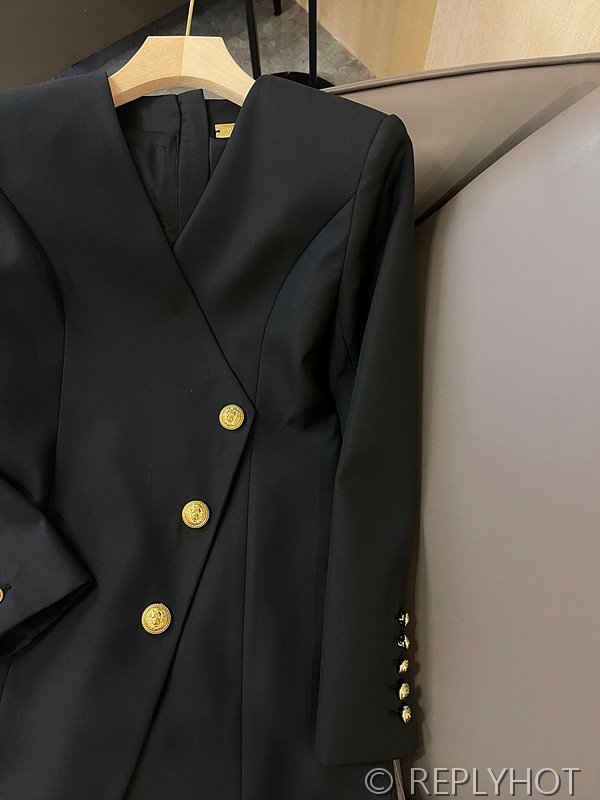 발망 블랙 골드 버클 울 패브릭 롱 코트 드레스