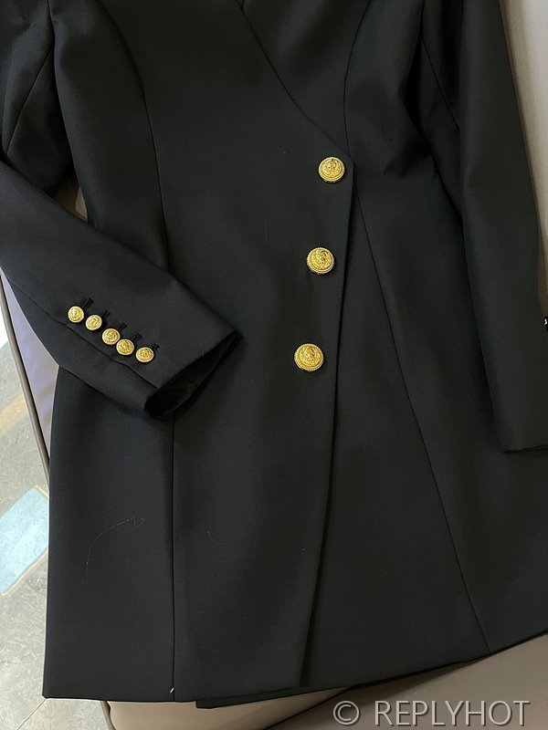 발망 블랙 골드 버클 울 패브릭 롱 코트 드레스