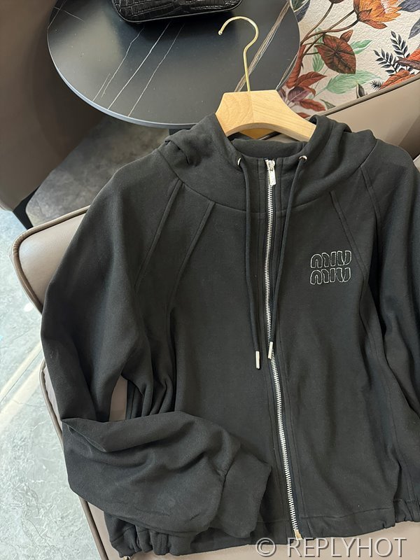 Miu miu 자수 로고 드로스트링 후드 집업 2color