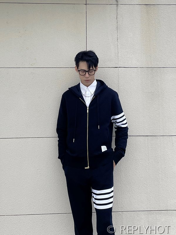 톰브라운 스트레이트 캐주얼 후드집업 네이비