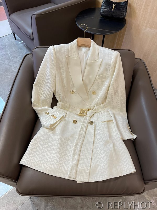 발망 더블 브레스트 자카드 레터 아세테이트 긴팔 드레스 자켓