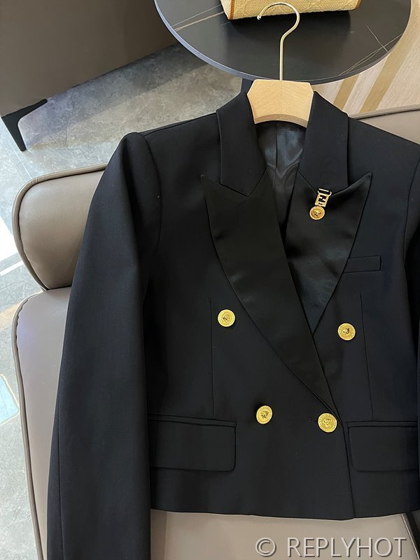 베르사체 더블 브레스트 골드 버튼 수트 숏 자켓