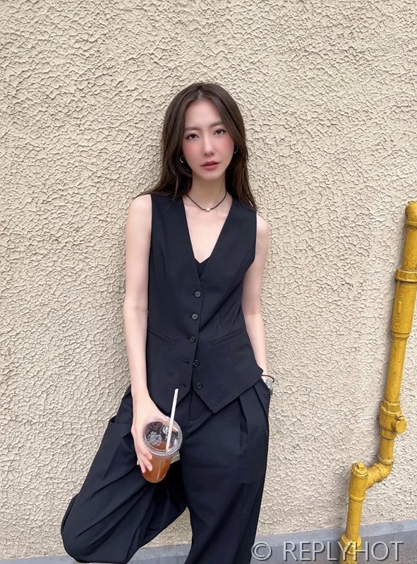 입생로랑 브로치조끼 바지 세트 2color