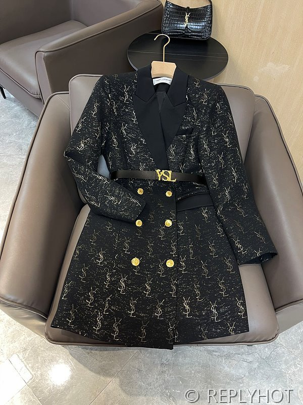 입생로랑 슬림 미듐 원피스형 코트