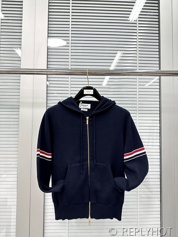 톰브라운 암밴딩 후드집업 남여공용 [매장가 187만원대]