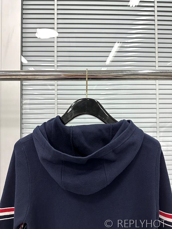 톰브라운 암밴딩 후드집업 남여공용 [매장가 187만원대]