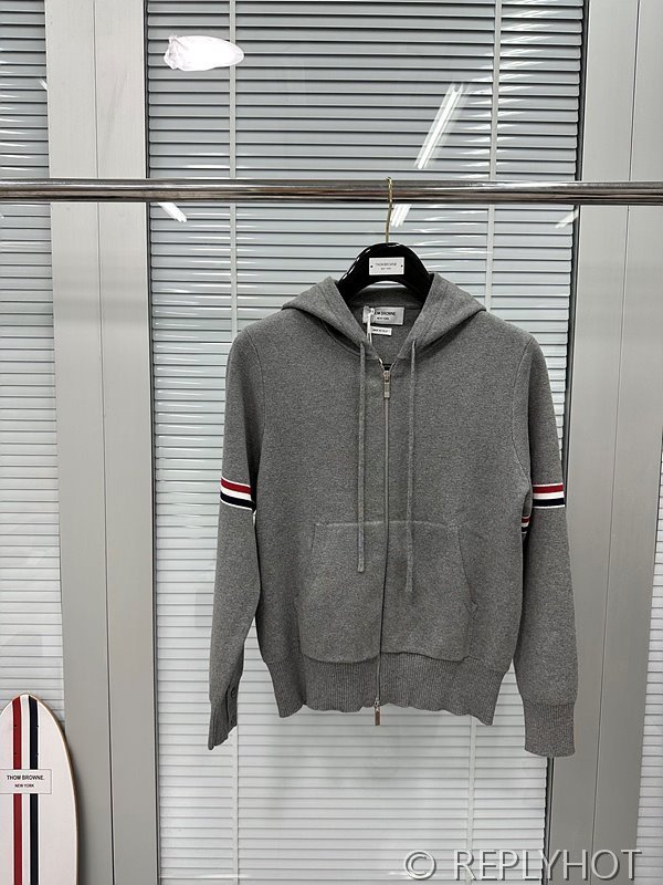 톰브라운 암밴딩 후드집업 남여공용 [매장가 187만원대]