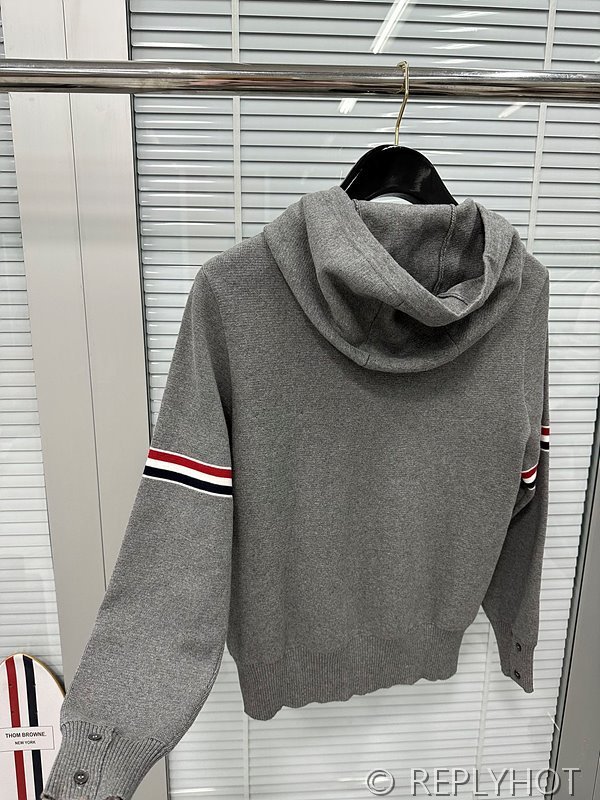 톰브라운 암밴딩 후드집업 남여공용 [매장가 187만원대]