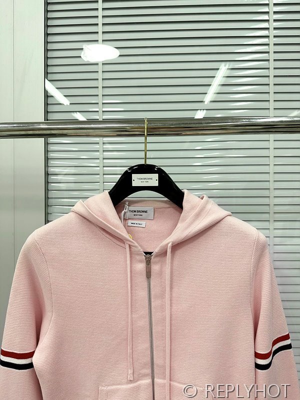 톰브라운 암밴딩 후드집업 남여공용 [매장가 187만원대]