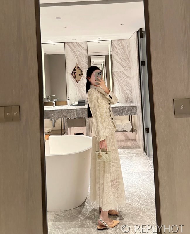 디올 클래식 스트레이트 투피스 자켓