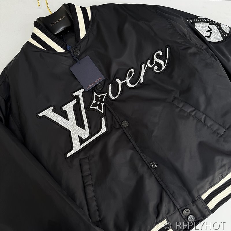 루이비통 야구자켓 남여공용 [매장가 550만원대]