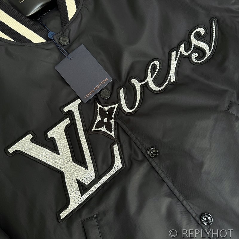 루이비통 야구자켓 남여공용 [매장가 550만원대]