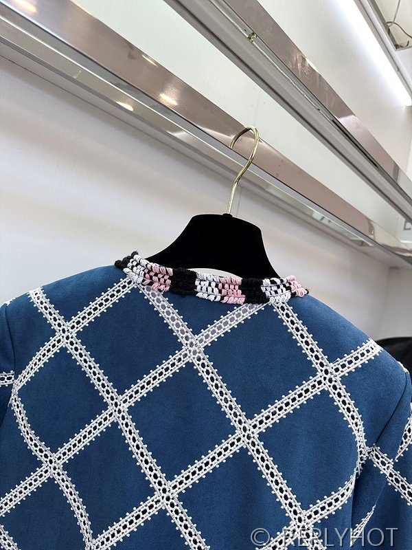 샤넬 권지용 자켓 [매장가 520만원대]