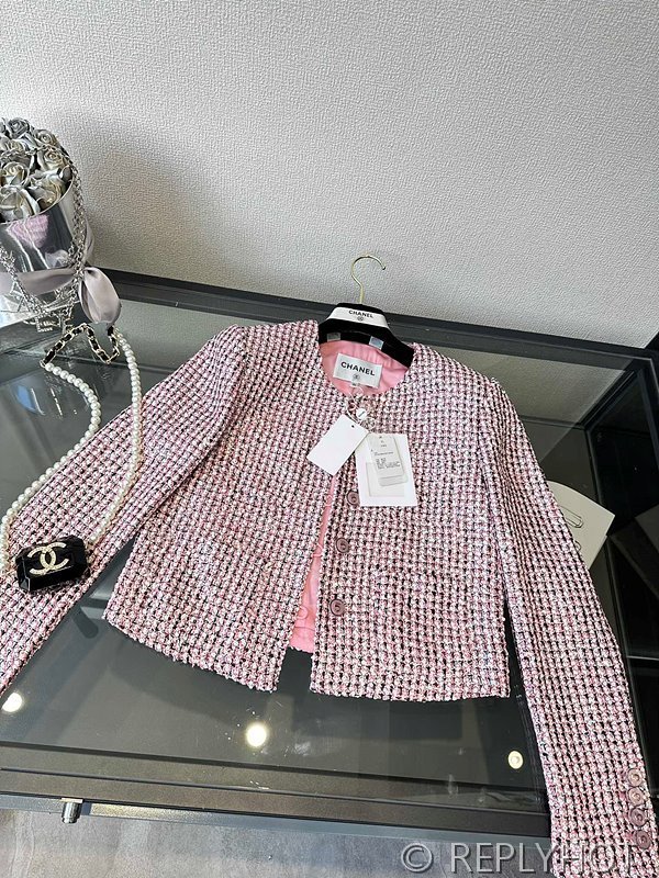 샤넬 핑크 스팽글 자켓 [매장가 420만원대]