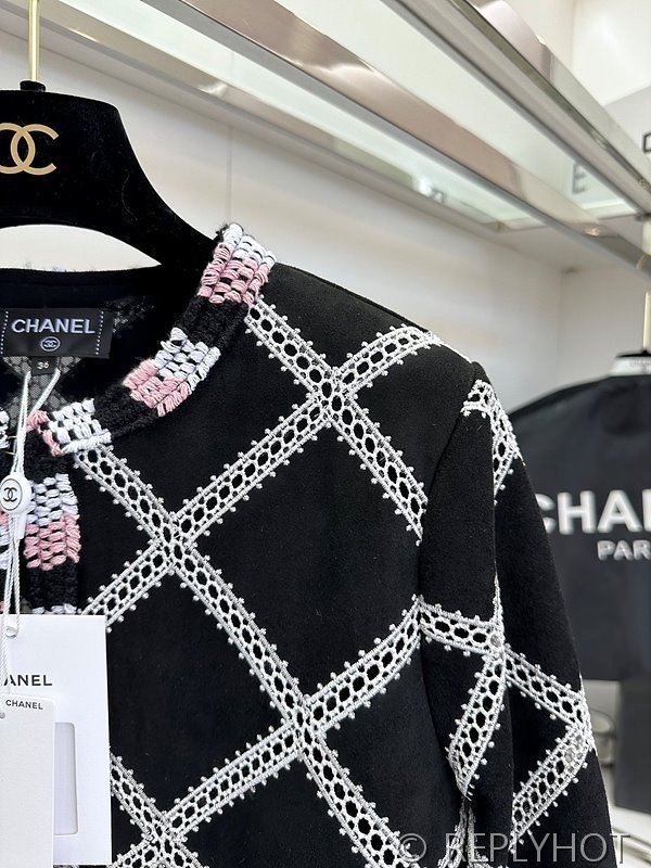 샤넬 자켓 [매장가 480만원대]