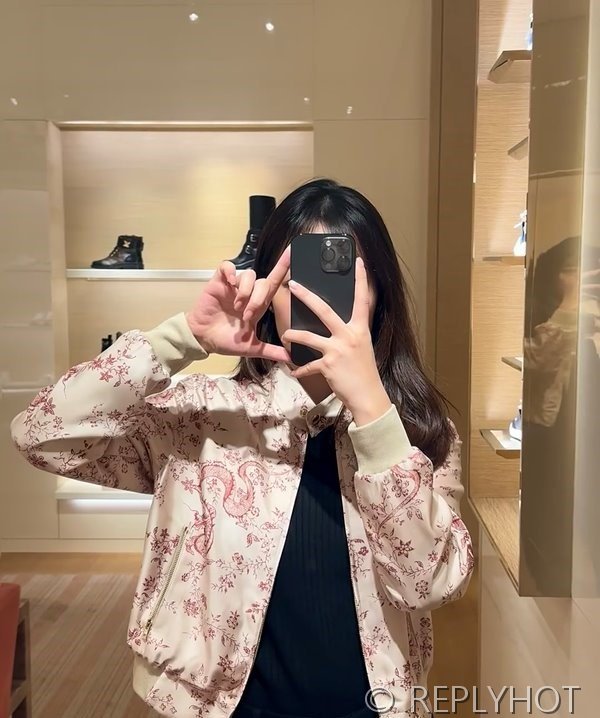 루이비통 용 프린팅 자켓 [매장가 350만원대]