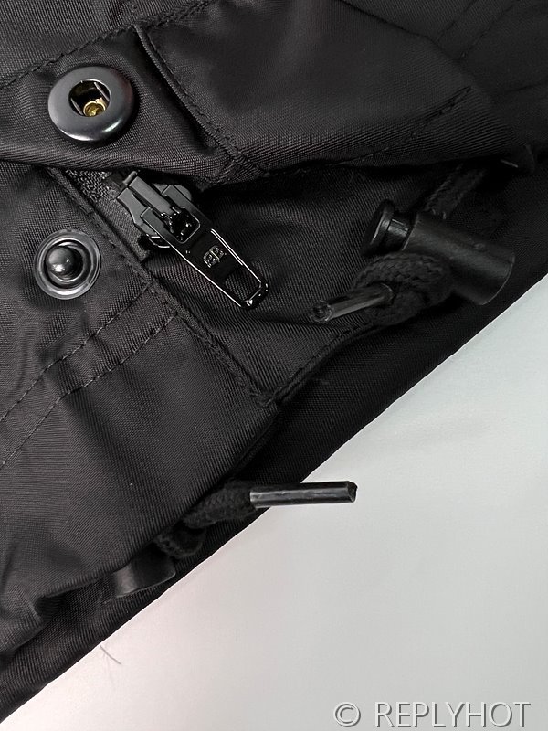 발렌시아가 옐로 테이프 자켓(남여공용) [매장가 400만원대]