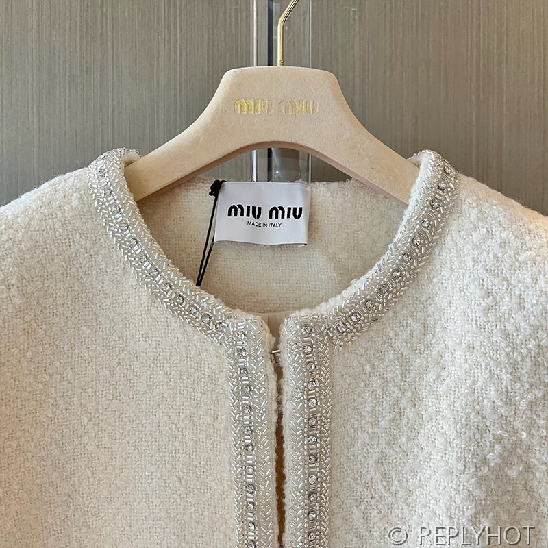 미우미우 트위드 가디건 [매장가 320만원대]