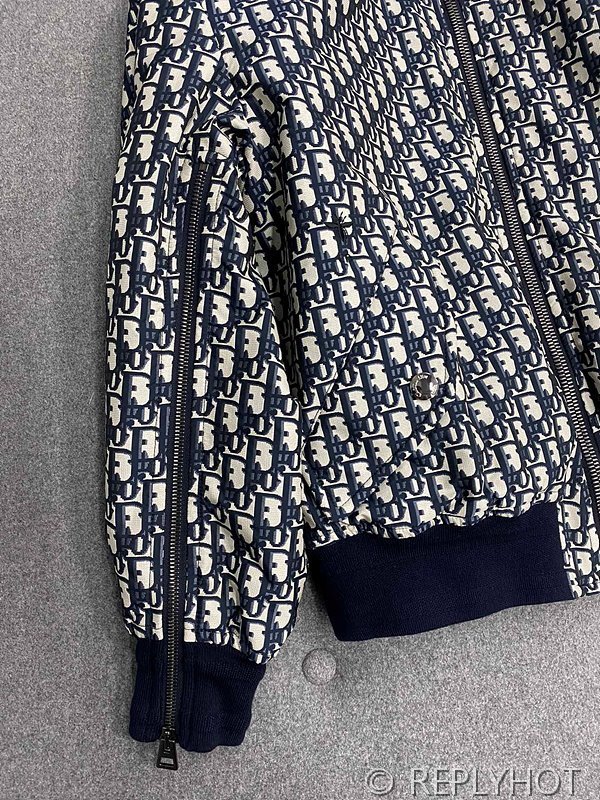 디올 크리스 봄버 재킷 [매장가 600만원대]