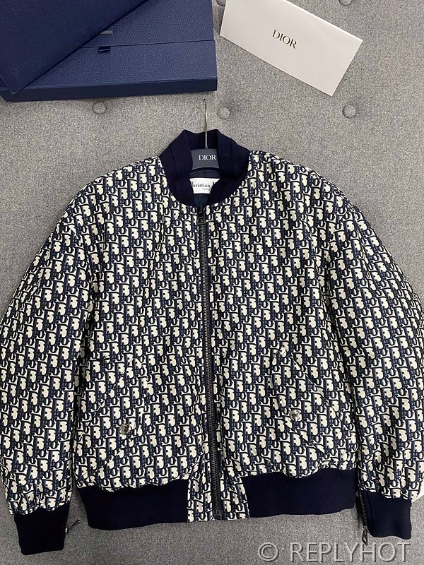 디올 크리스 봄버 재킷 [매장가 600만원대]
