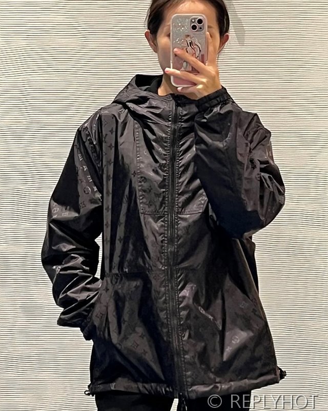 루이비통 모노그램 리버서블 나일론 윈드브래이커 3COLOR [매장가 410만원대]