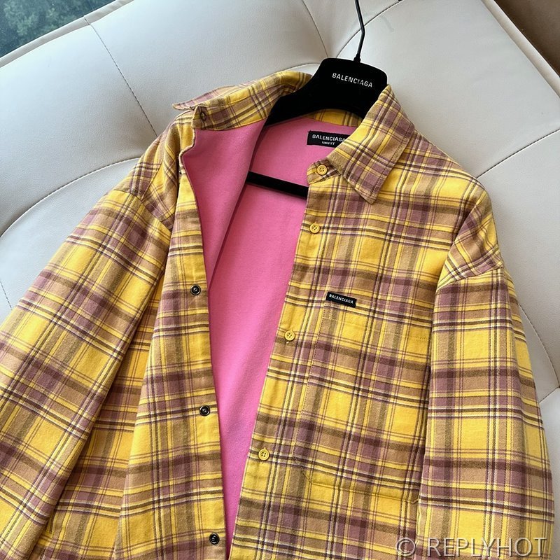 발렌시아가 체크 재킷(남여공용) [매장가 390만원대]