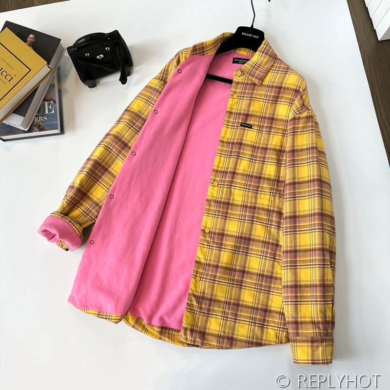 발렌시아가 체크 재킷(남여공용) [매장가 390만원대]