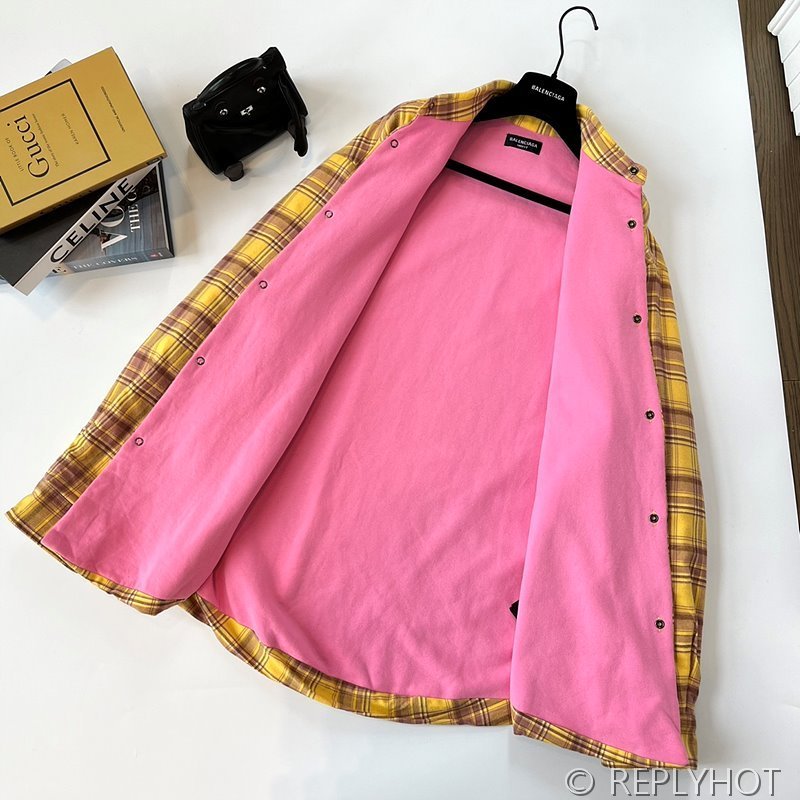 발렌시아가 체크 재킷(남여공용) [매장가 390만원대]