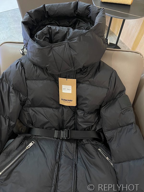 버버리 구스다운 롱벨트패딩 2COLOR [매장가 470만원대]