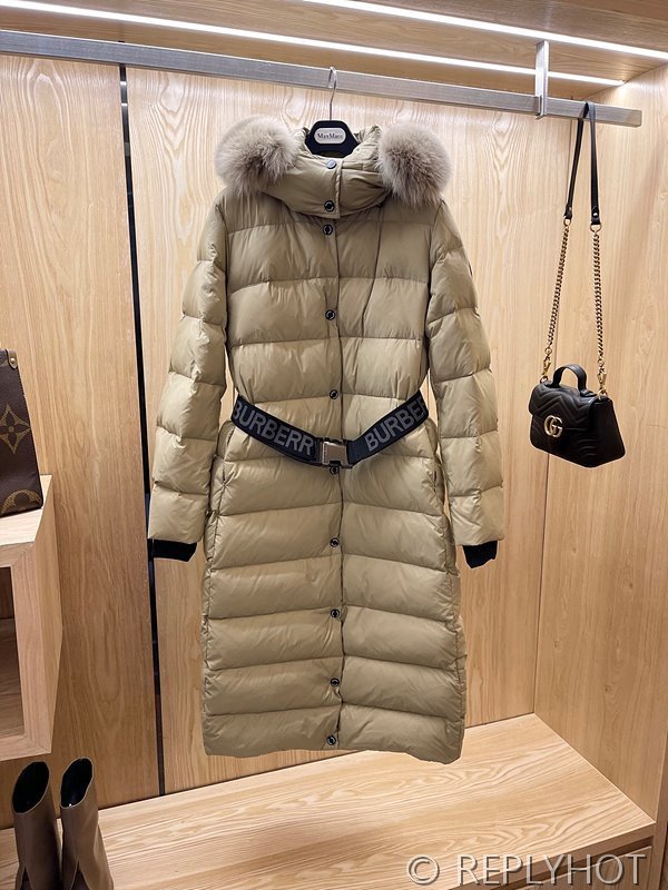 버버리 구스다운 롱벨트패딩 [매장가 480만원대]