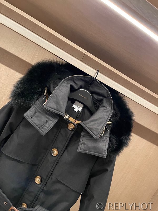 버버리 구스다운 롱패딩 [매장가 480만원대]