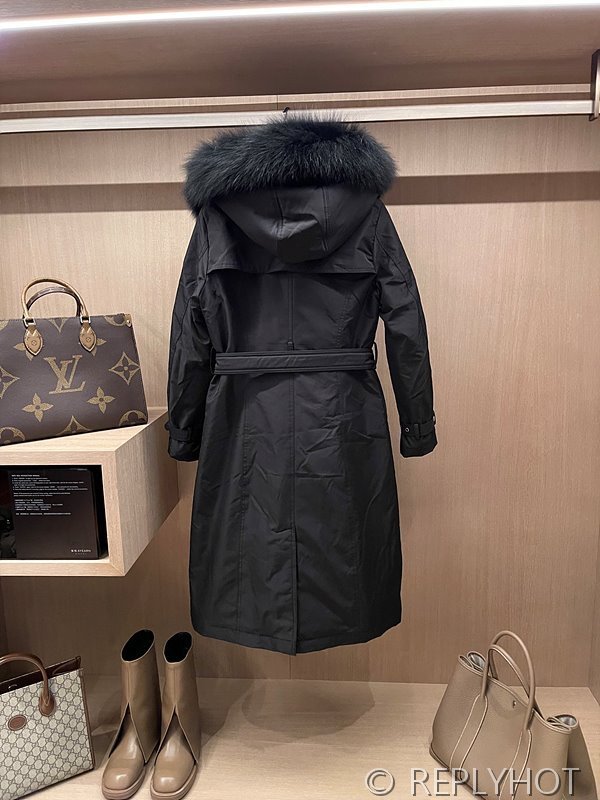 버버리 구스다운 롱체크코트패딩 2COLOR[매장가 490만원대]