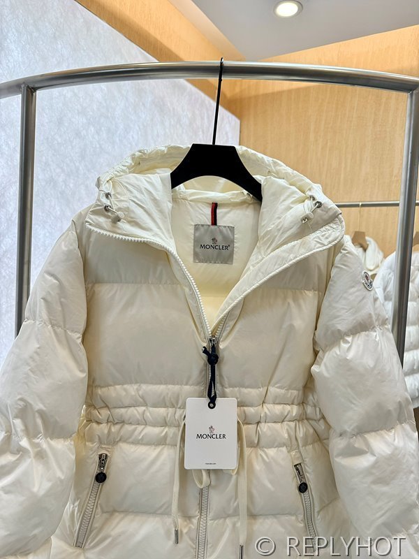 몽클레어 구스다운 숏재킷 2COLOR[매장가 390만원대]