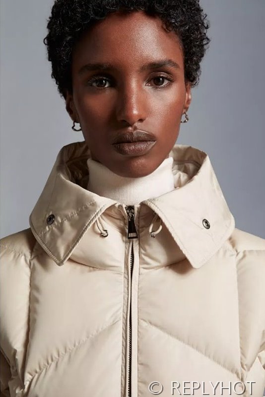 몽클레어 Loriot 여성 패딩 2COLOR[매장가 440만원대]