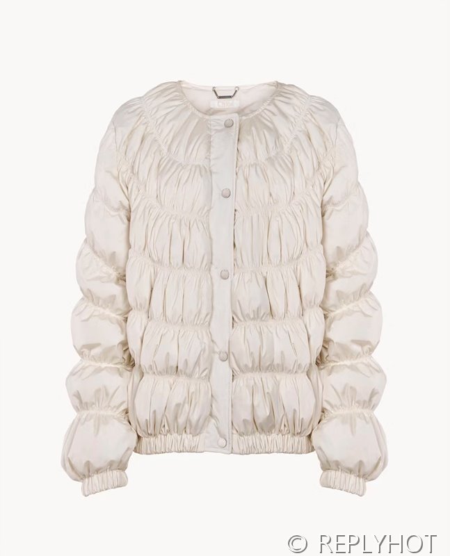 끌로에 구스다운 패딩[매장가 470만원대]