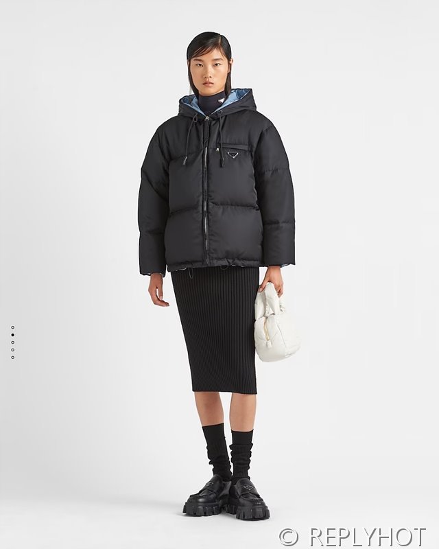 프라다 리나일론 개버딘 후디드 다운재킷 3COLOR[매장가 370만원대]