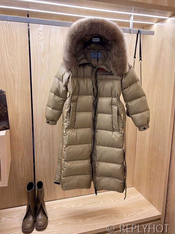 프라다 리나일론 코요테퍼 롱패딩 3COLOR[매장가 510만원대]