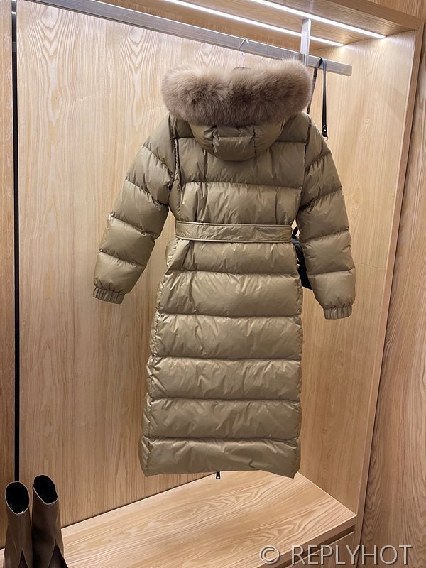 프라다 리나일론 코요테퍼 롱패딩 3COLOR[매장가 510만원대]