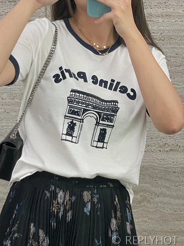 셀린느 트리비옹 반팔 [매장가 190만원대]