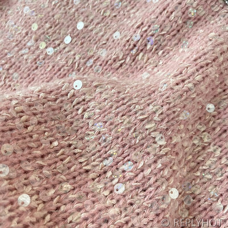 미우미우 헤비 스팽글 후드 스웨터 [매장가 240만원대]