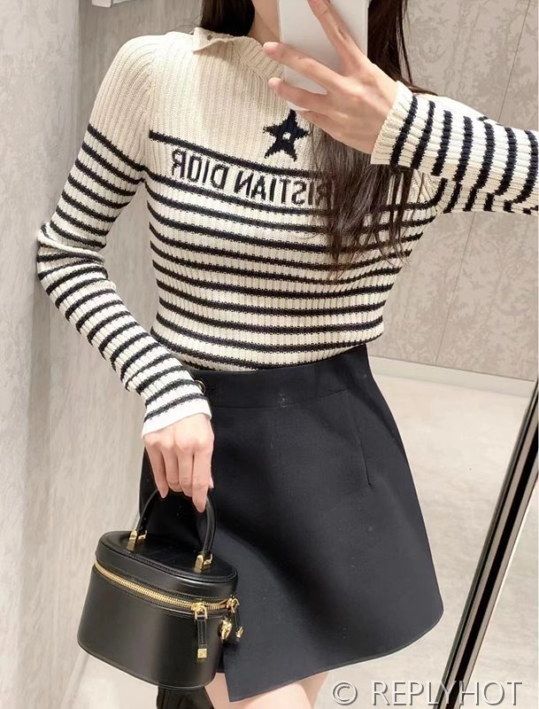 디올 스트레이프 니트 2COLOR [매장가 270만원대]