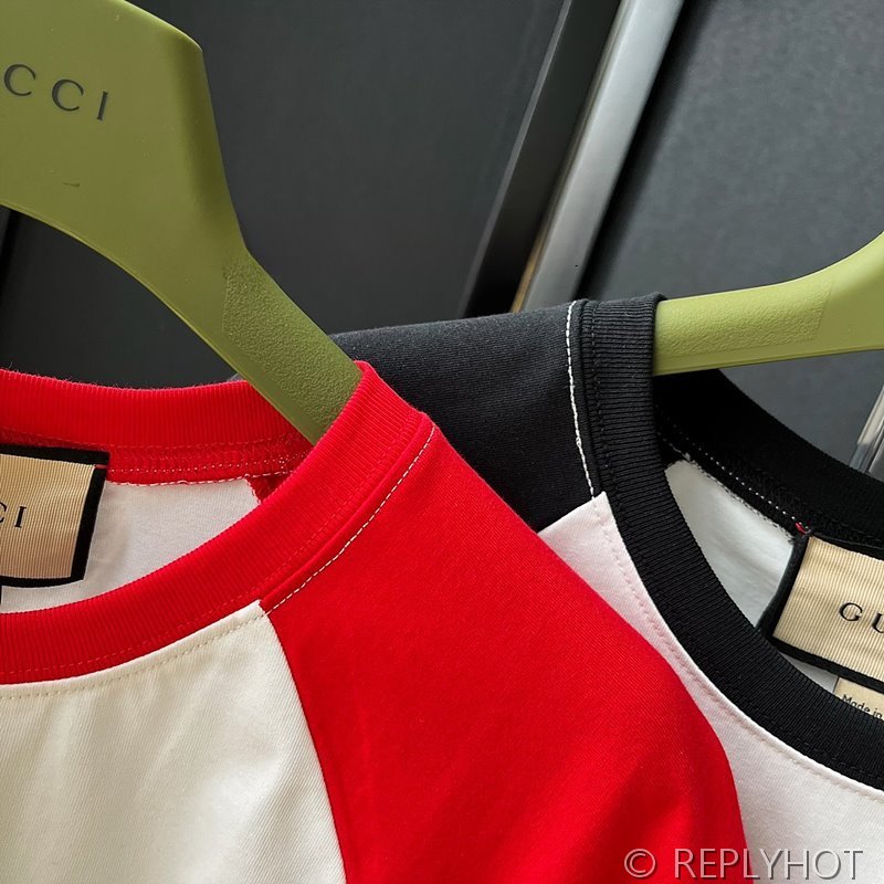 구찌 로고 반팔 2COLOR [매장가 190만원대]