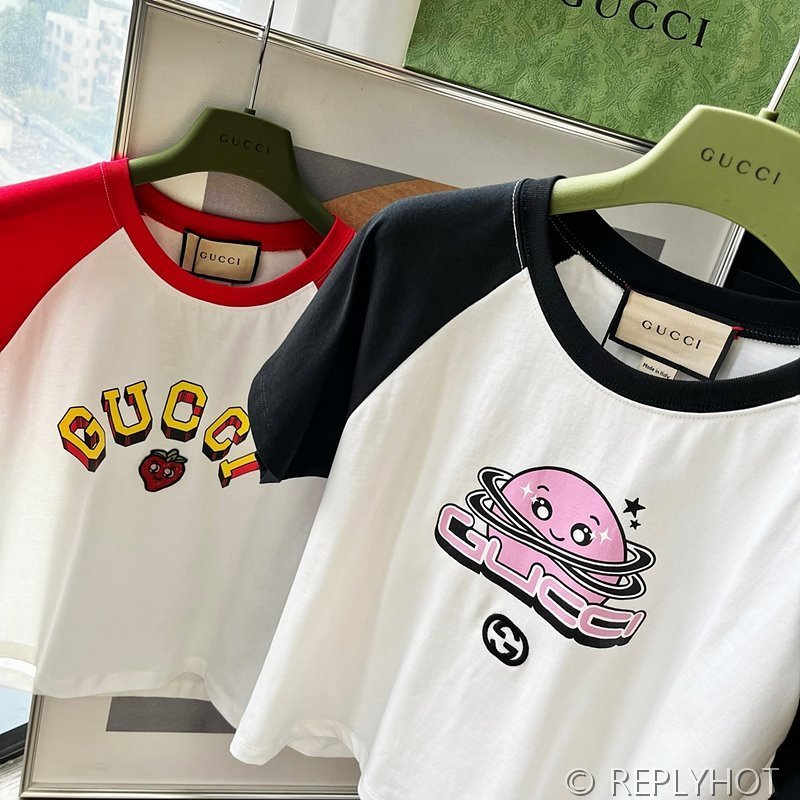 구찌 로고 반팔 2COLOR [매장가 190만원대]